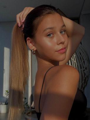 Анкета Проститутки Дарья - Фото 1, Район Киевский, 18 лет, №4379